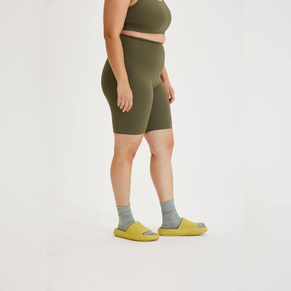 Girlfriend Collective Cypress Rib High-Rise Bike Short